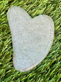 Gua sha visage en pierre naturelle semi précieuse