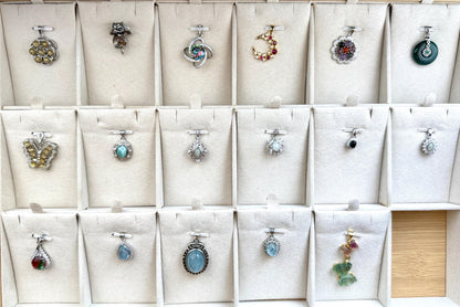 Pendentif en pierre naturelle semi précieuse