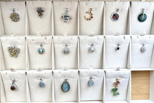 Pendentif en pierre naturelle semi précieuse