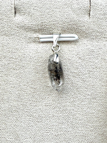 Pendentif en pierre naturelle semi précieuse