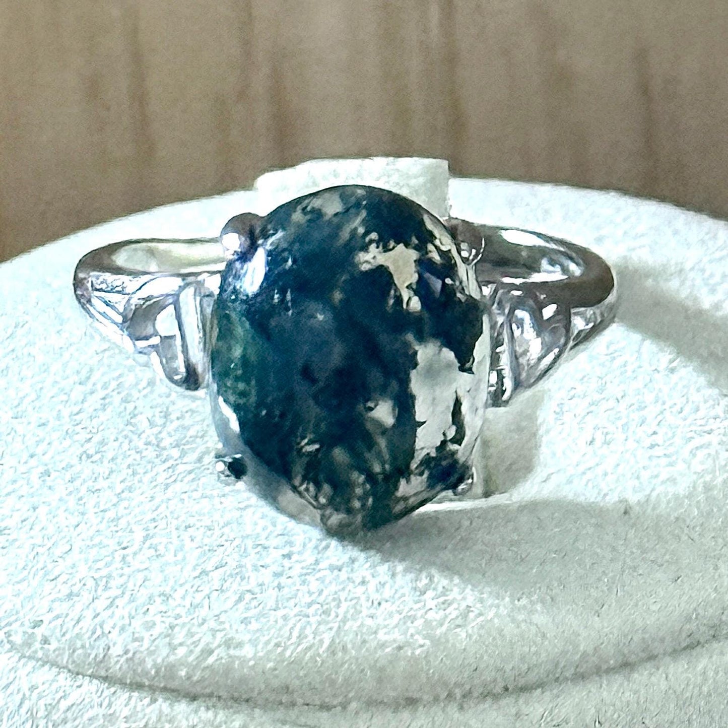 Bague en acier et pierre naturelle semi precieuse