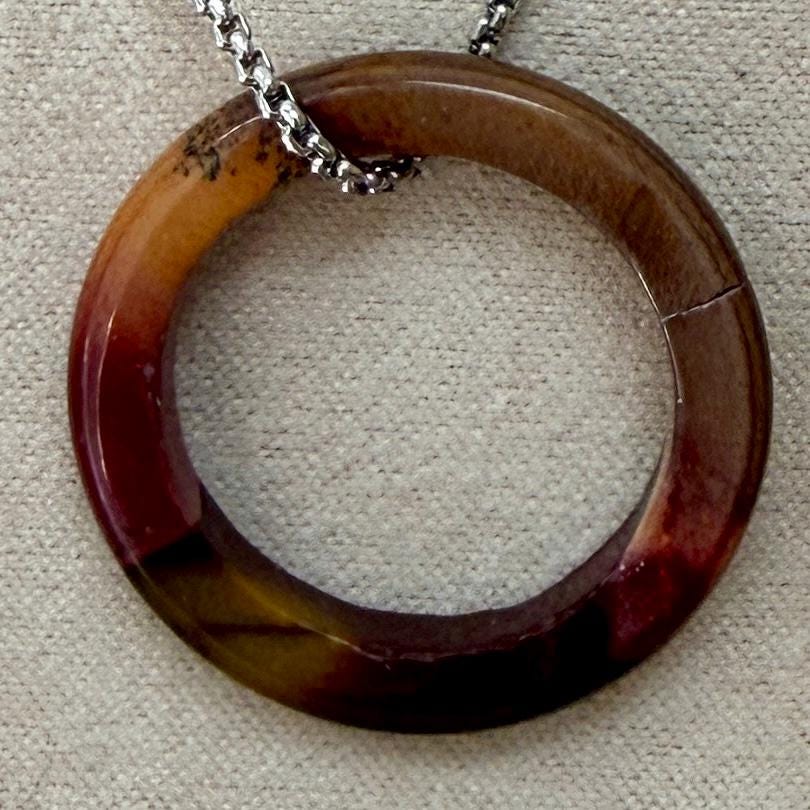 Collier anneaux en pierre semi precieuse