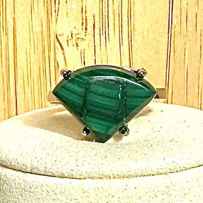 Bague en acier et pierre semi précieuse (1)