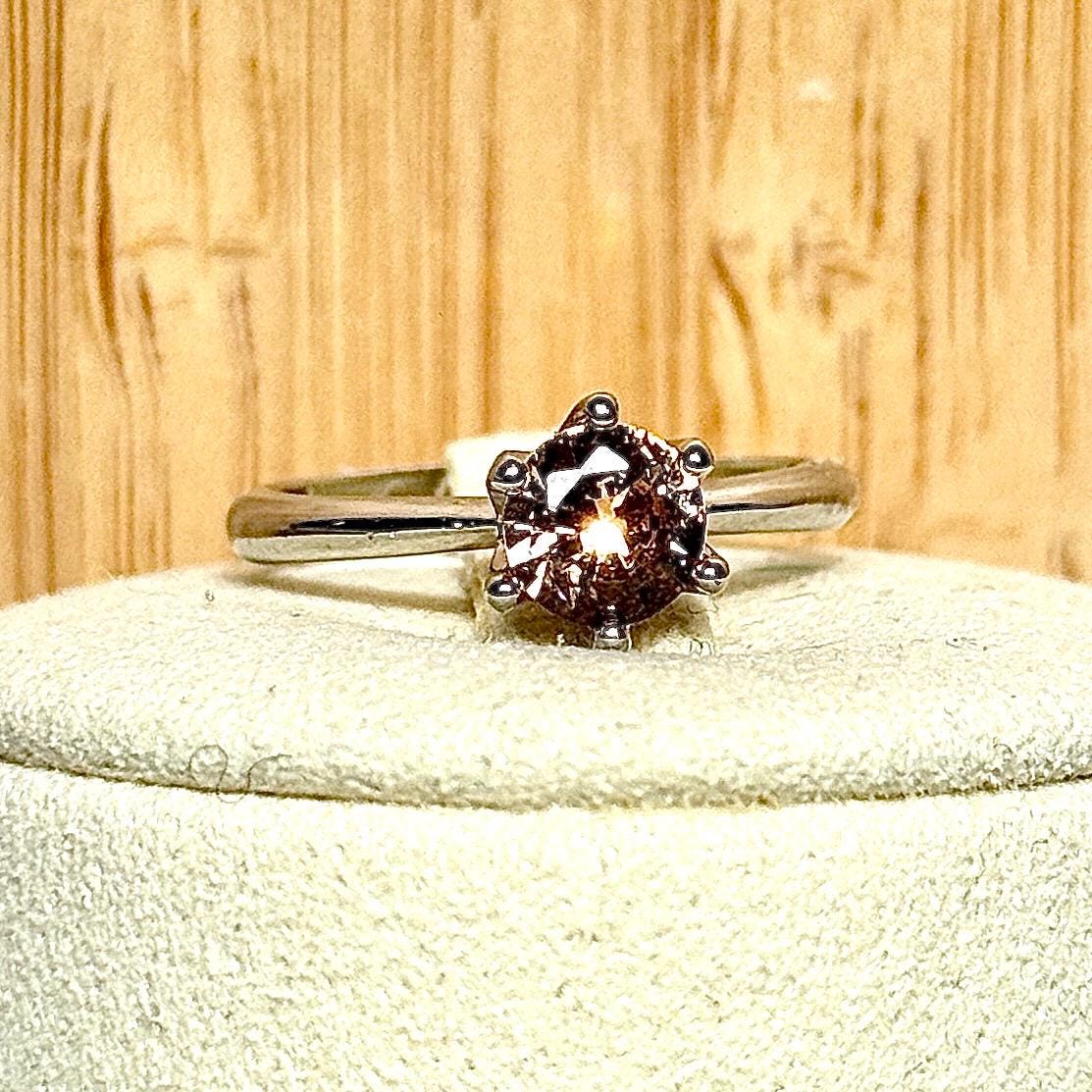 Bague en moissanite pierre semi précieuse