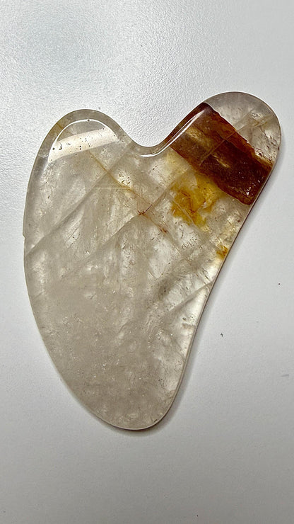 Gua sha visage en quartz hematoide / golden healer pierre naturelle semi précieuse