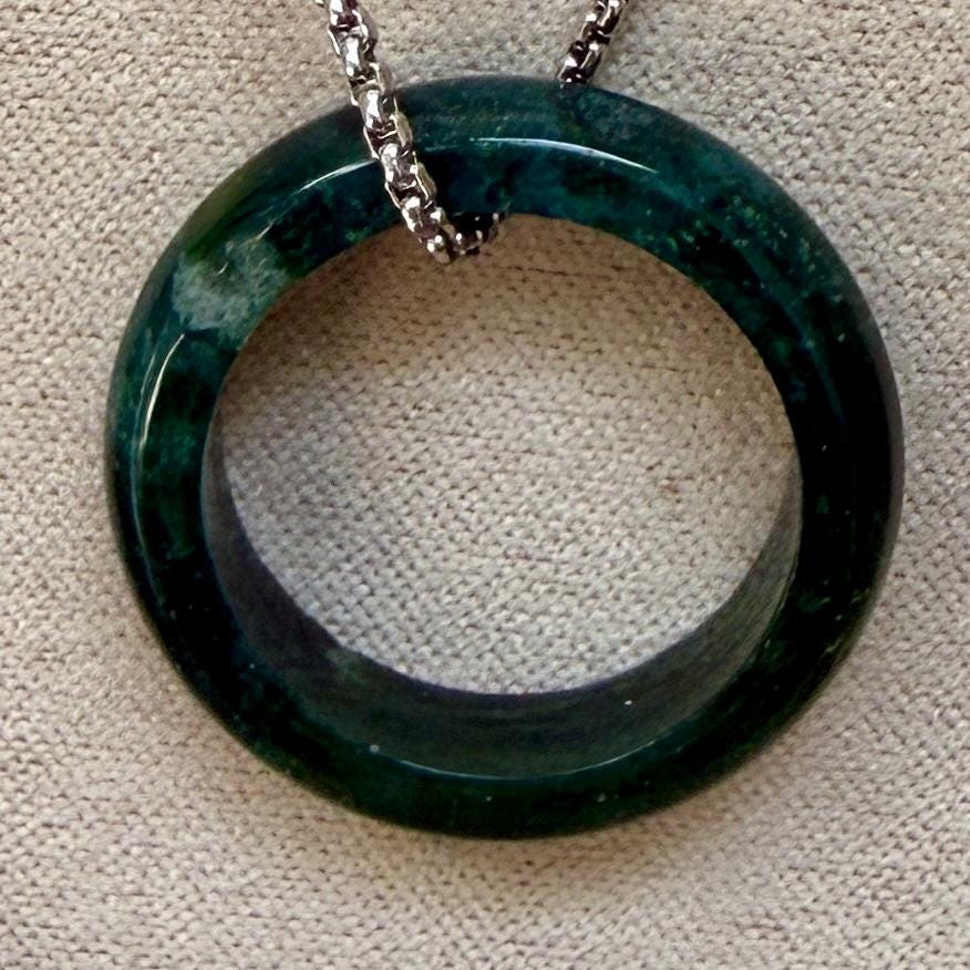 Collier anneaux en pierre semi precieuse