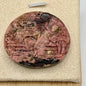Pendentif en rhodonite sculptée pierre naturelle semi précieuse