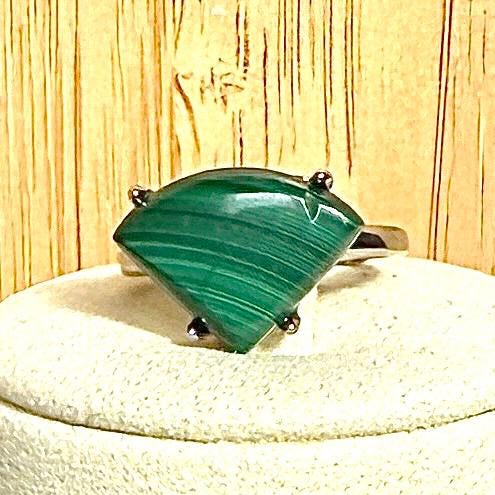 Bague en acier et pierre semi précieuse (1)
