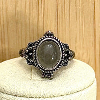 Bague à poison pierre semi précieuse