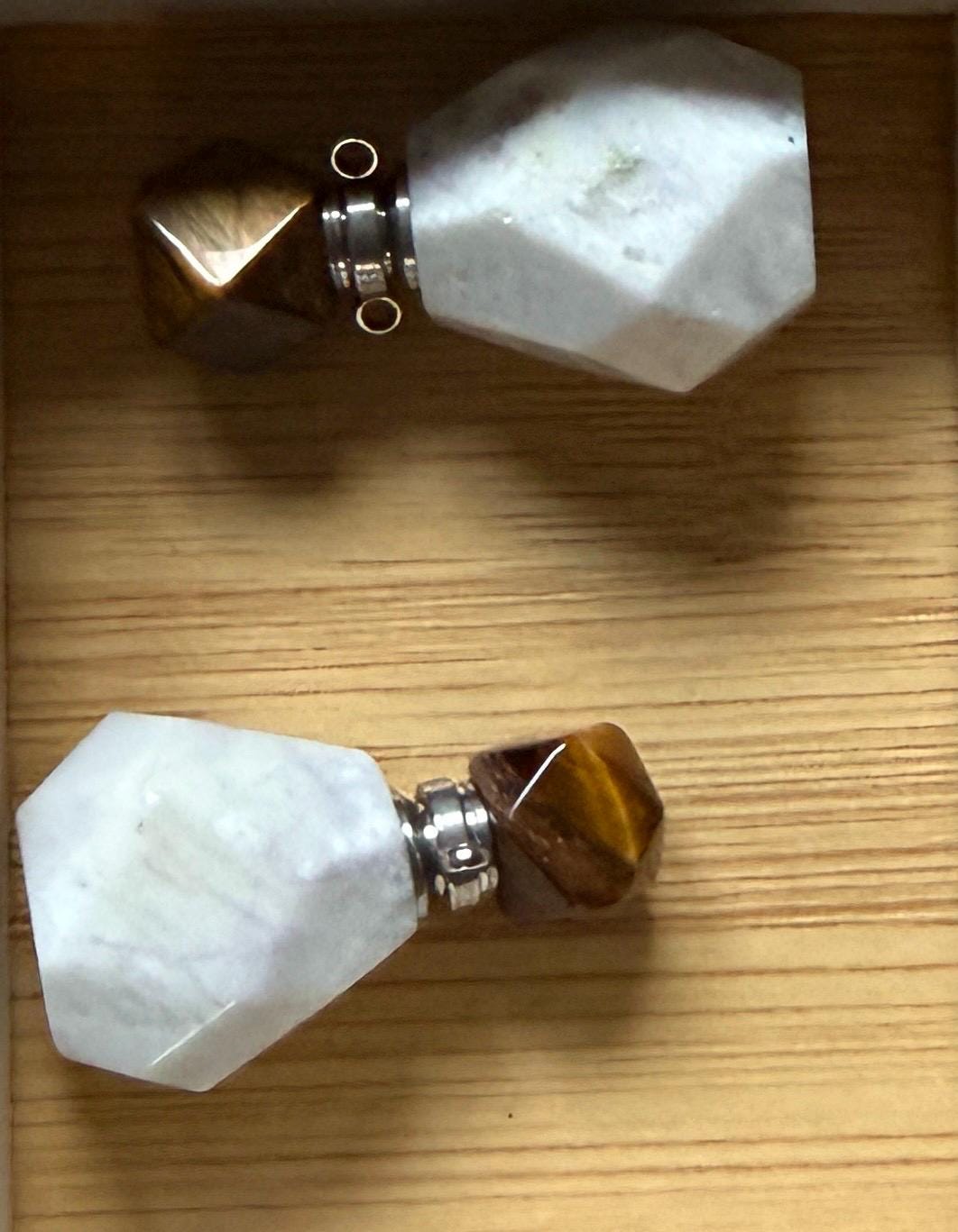 Mini flacon à parfum en pierre semi précieuse