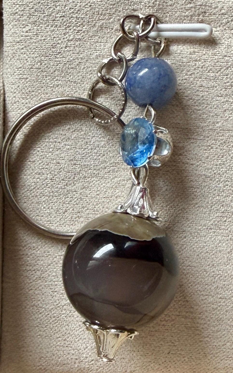 Porte clefs pendulum pierre semi précieuse