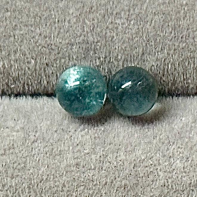 Boucle d’oreille puces en pierre semi précieuse tige en argent 925