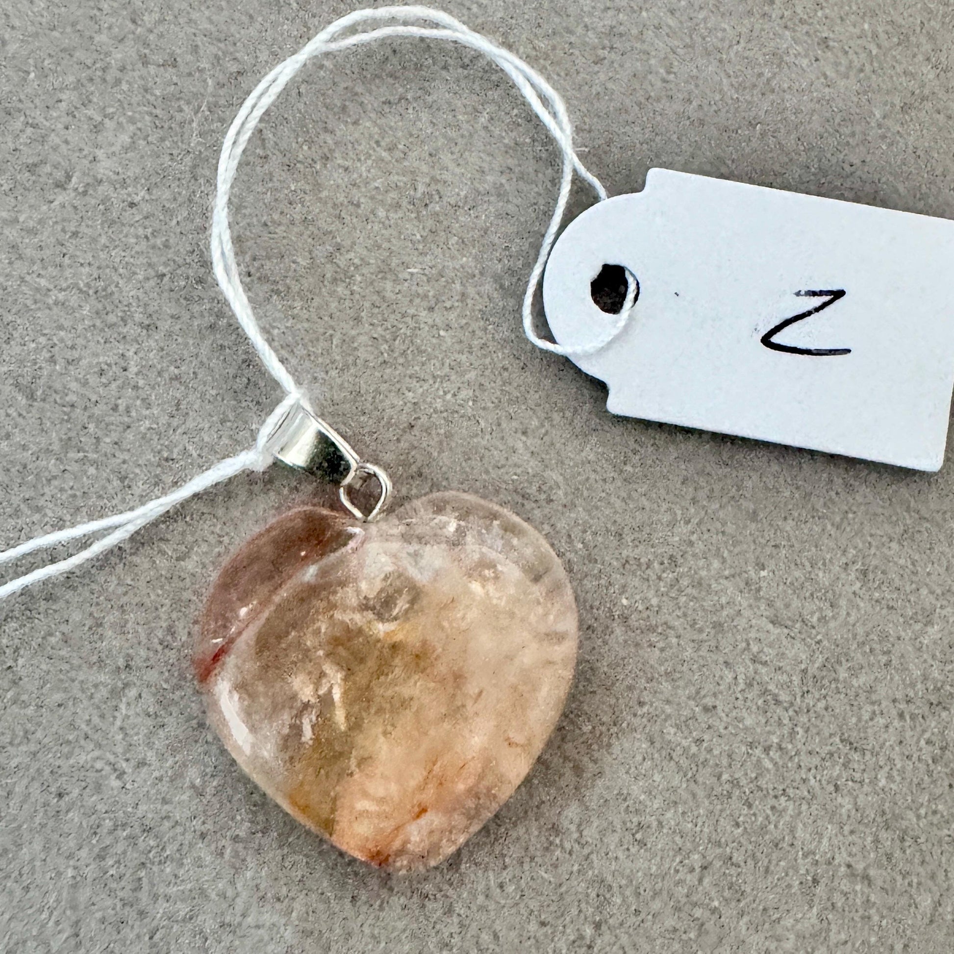 Pendentif cœur en quartz hematoide - quartz de feu pierre naturelle semi précieuse