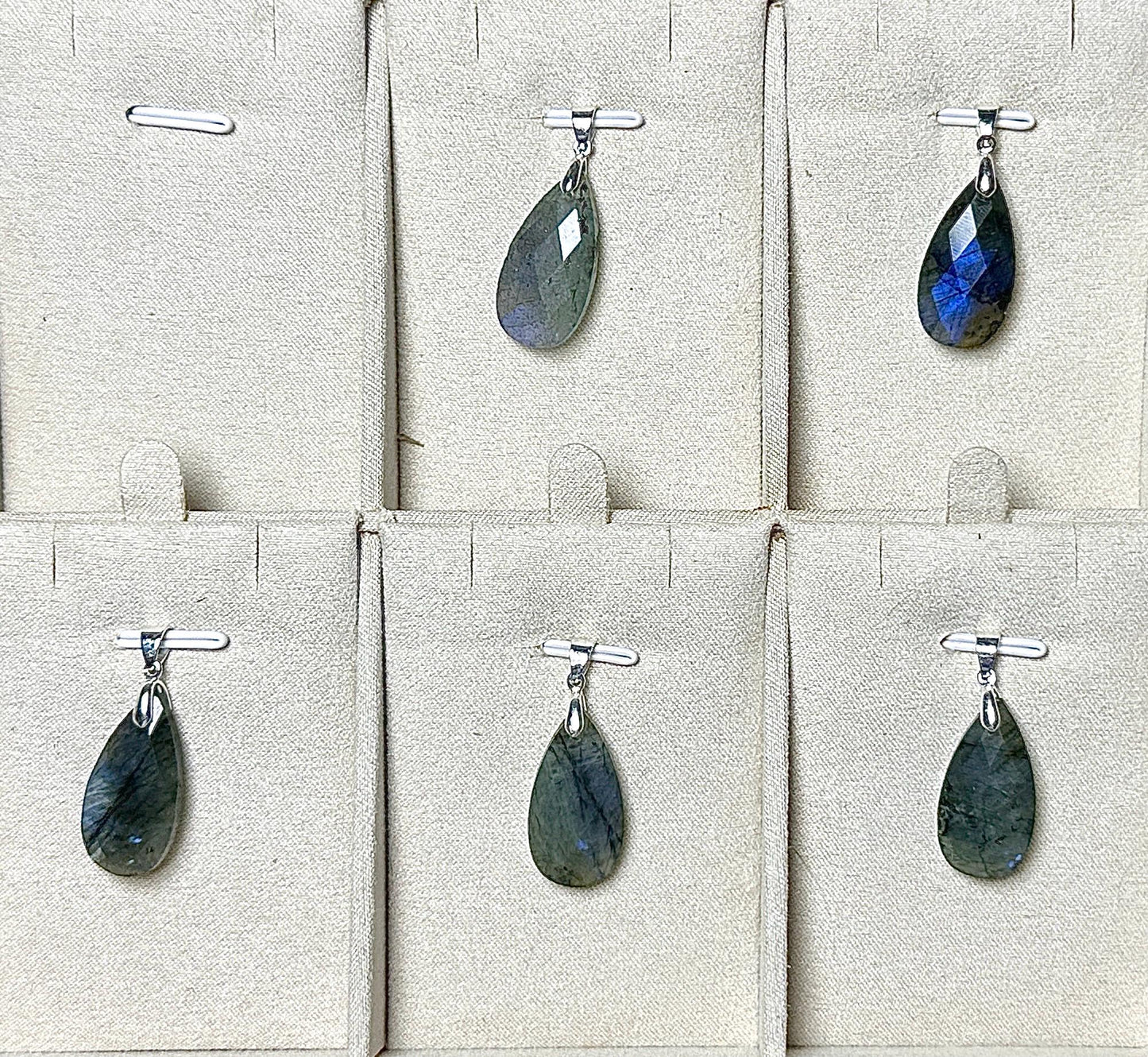 Pendentif goutte en labradorite pierre naturelle semi précieuse