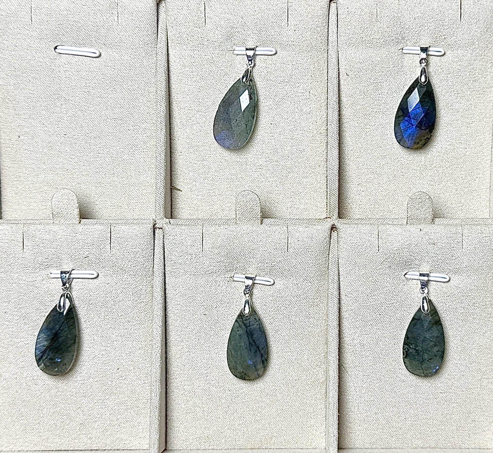 Pendentif goutte en labradorite pierre naturelle semi précieuse
