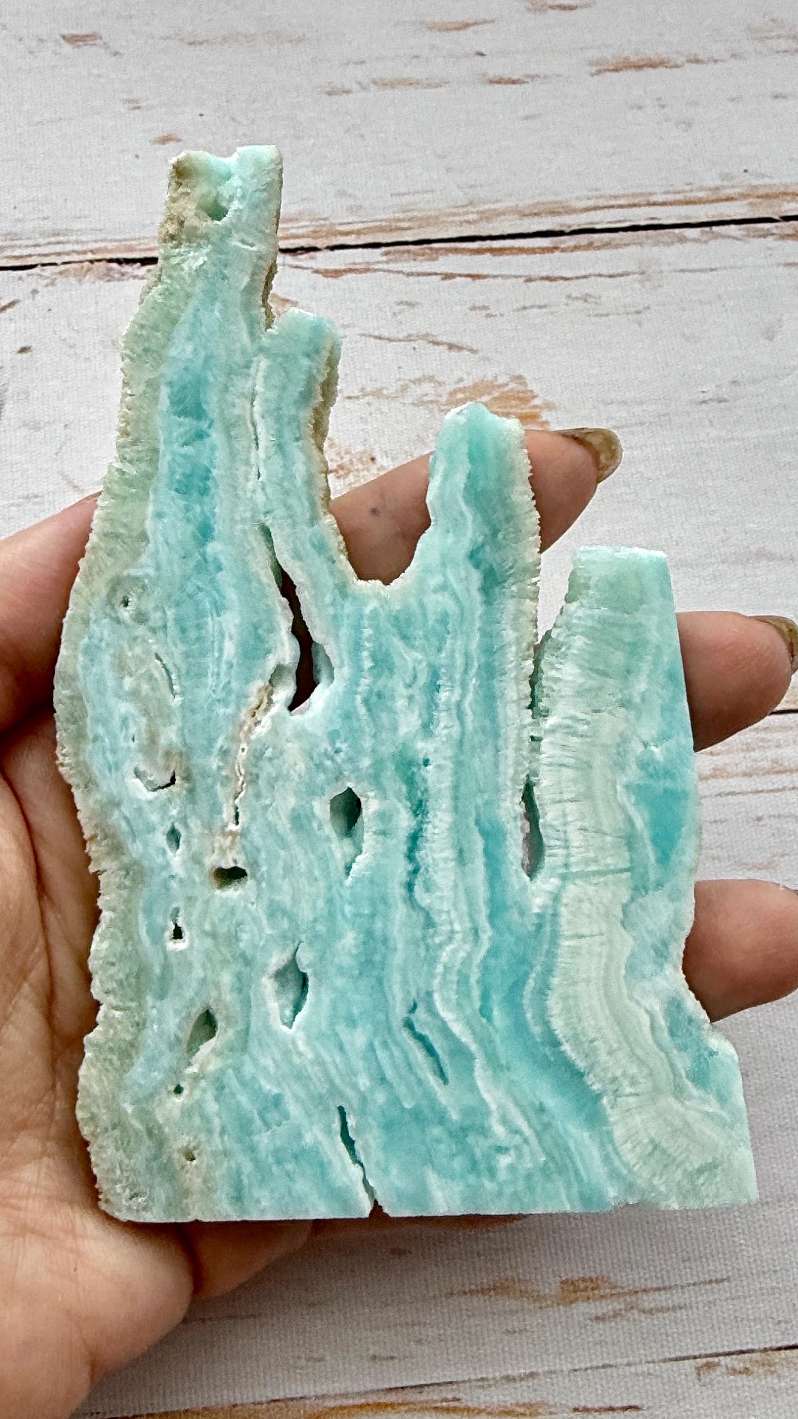 Tranche d’hemimophite bleu pierre naturelle semi précieuse