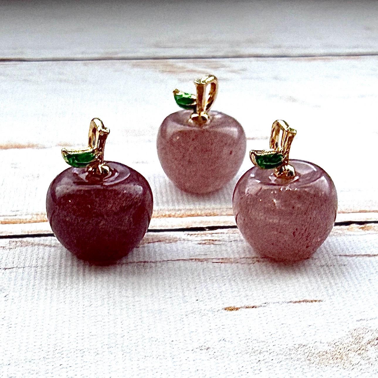 Mini pomme en pierre semi précieuses