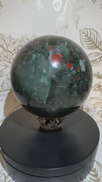 Exceptionnelle grande sphère héliotrope - African bloodstone